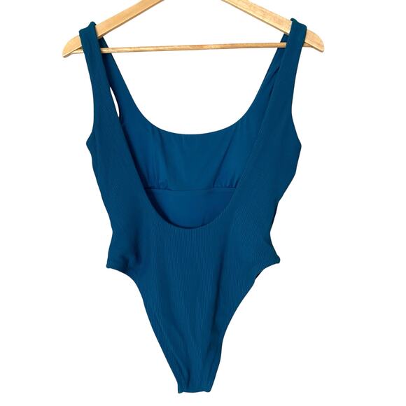 VITAMIN A Reese Scoop Neck Textured Ribbed One Piece Swimsuit Teal, NWOT, Large - Picture 5 of 14